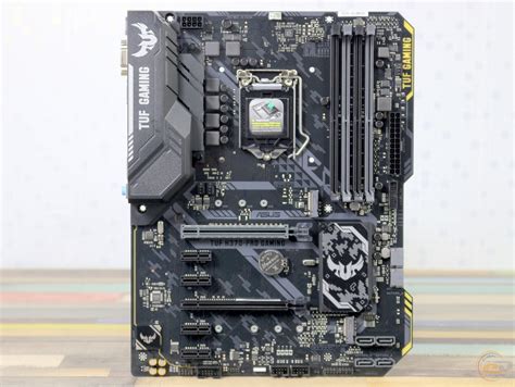 Asus TUF H370.